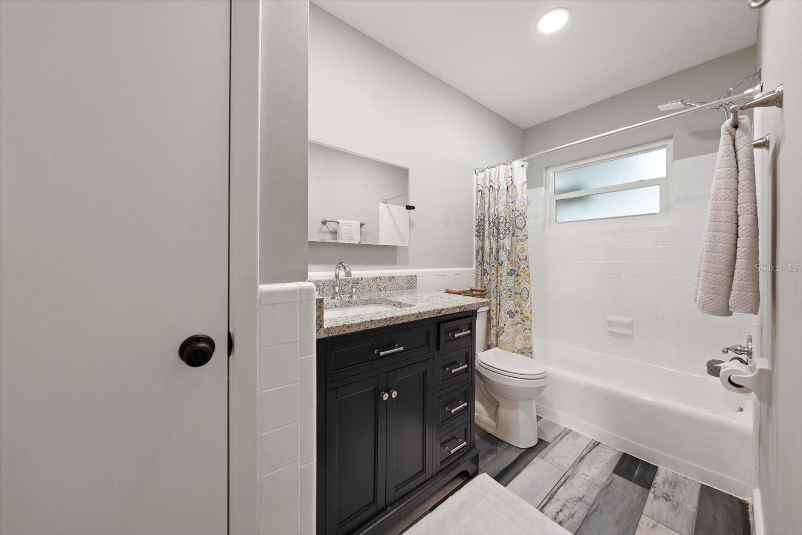 FAIRWAY ESTATES 5TH ADD - Residential