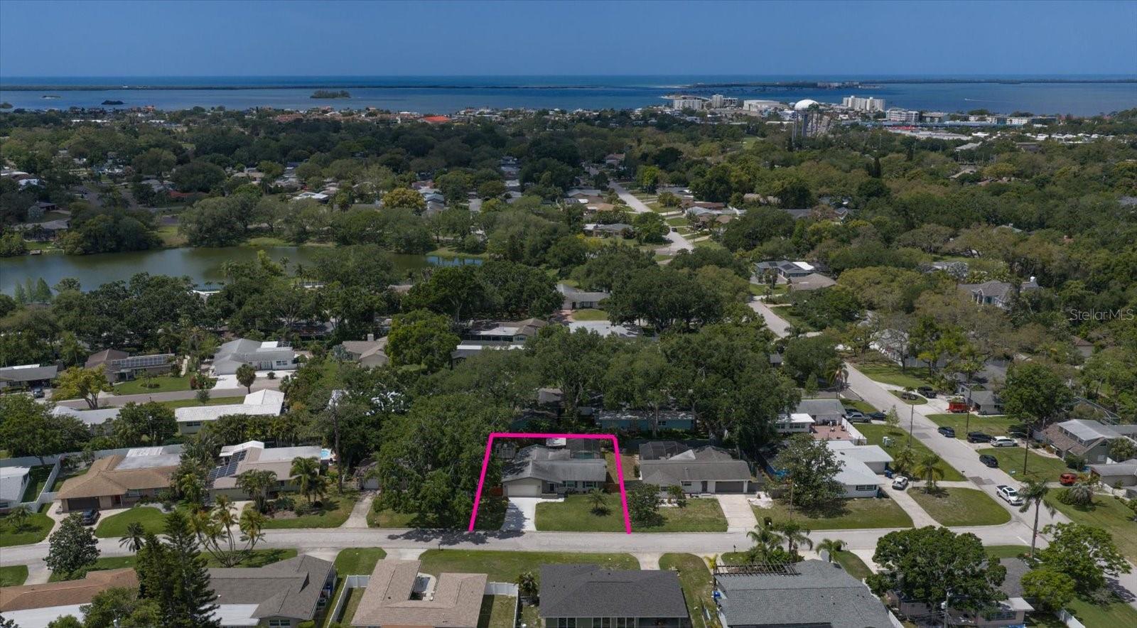 FAIRWAY ESTATES 5TH ADD - Residential