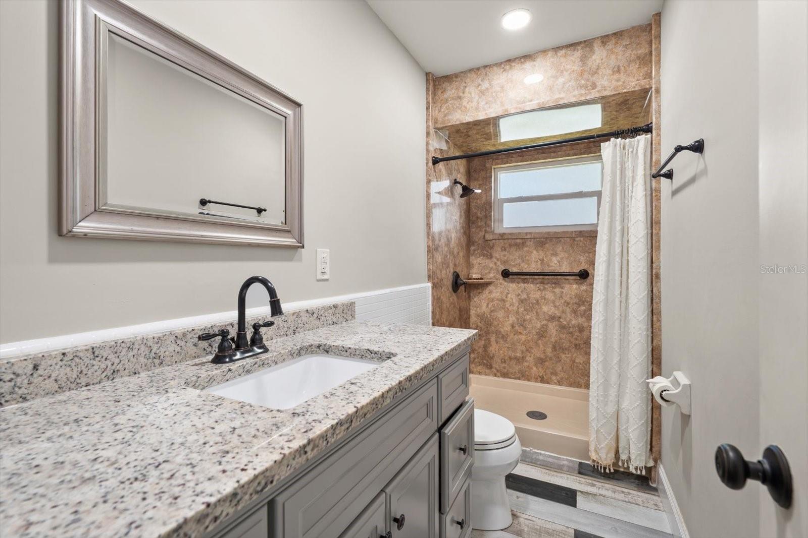 FAIRWAY ESTATES 5TH ADD - Residential