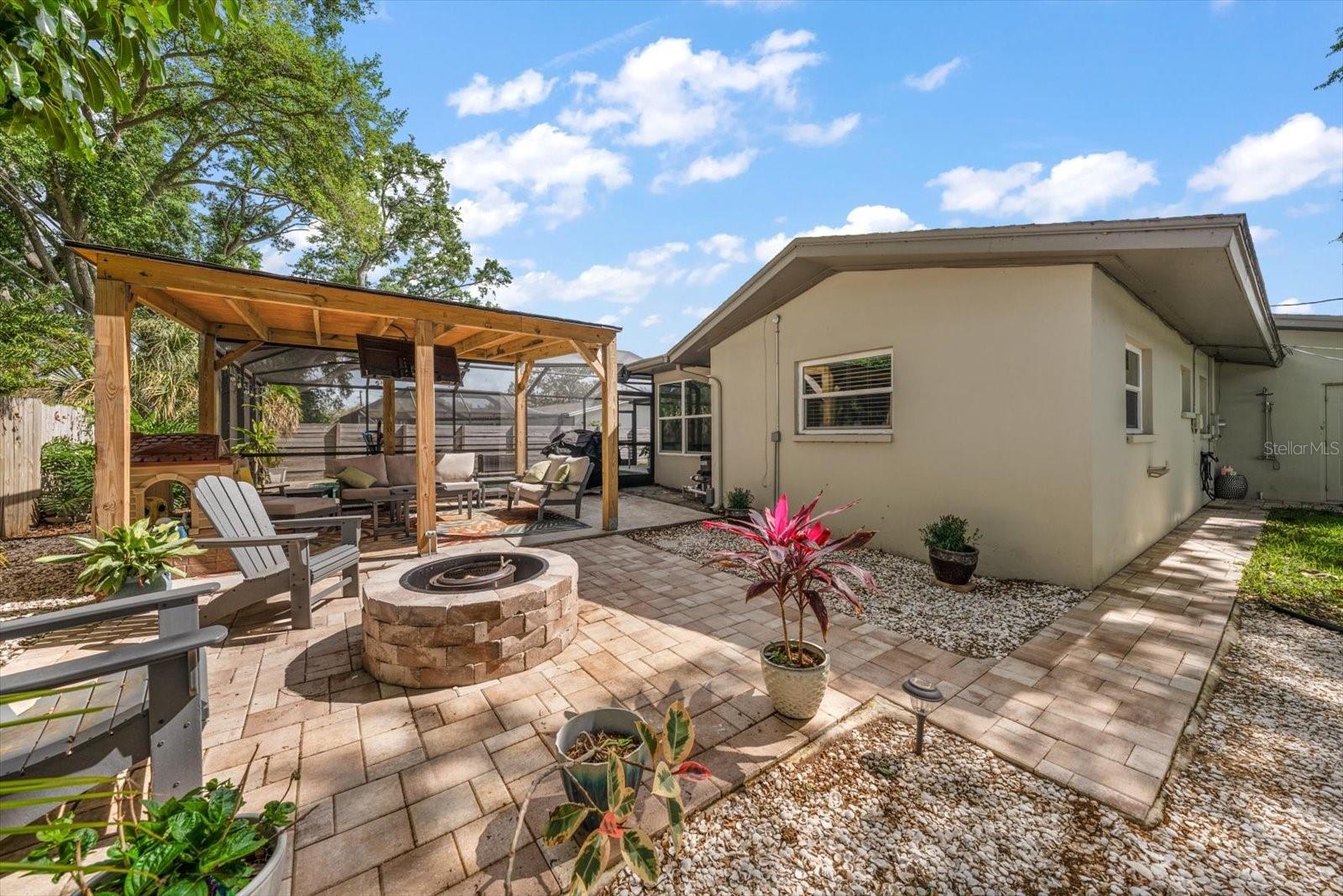 FAIRWAY ESTATES 5TH ADD - Residential