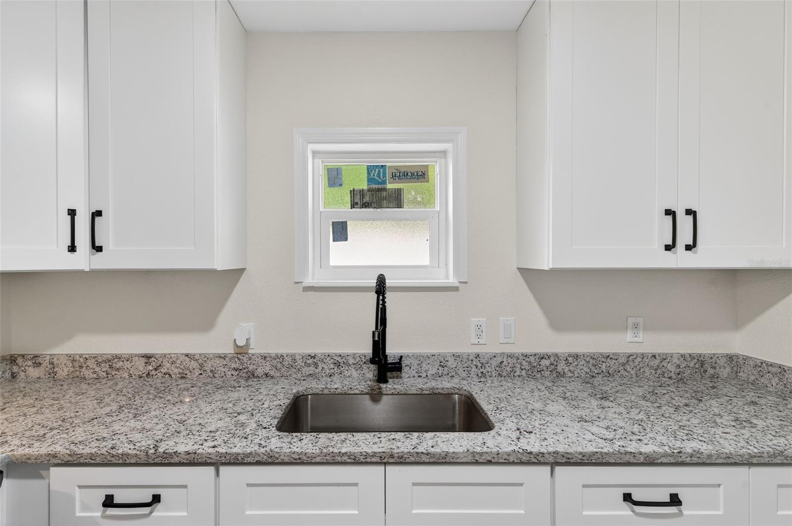 PINE LAKE PARK - Residential Lease