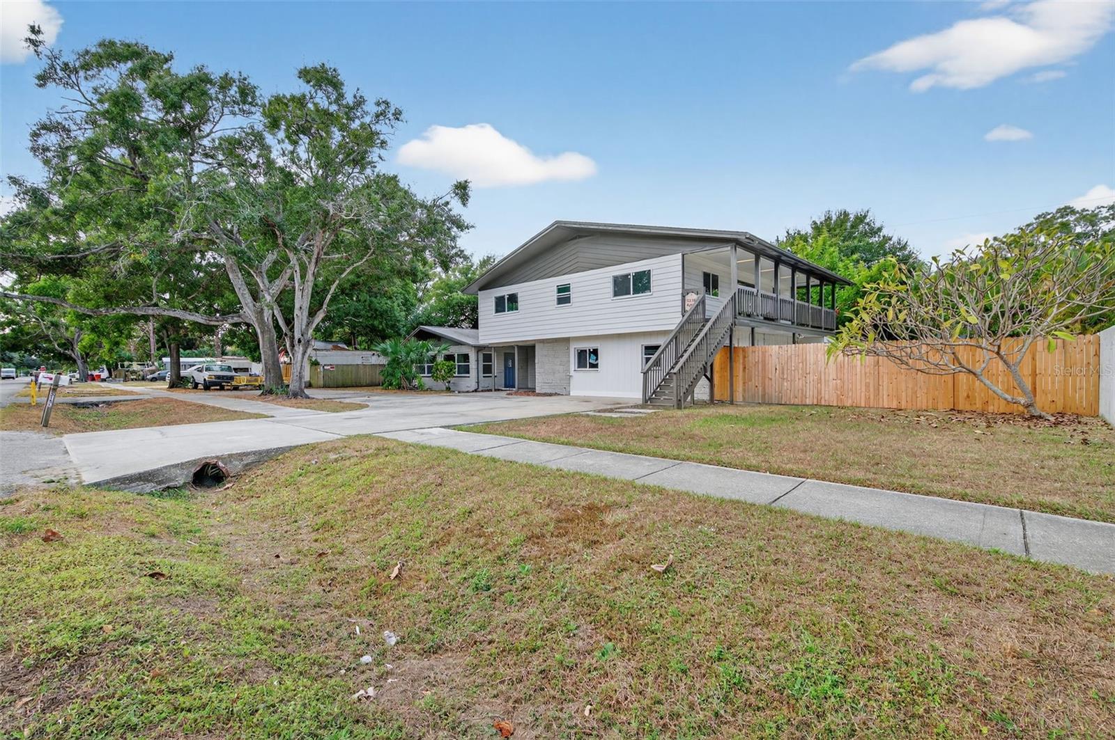 PINE LAKE PARK - Residential Lease