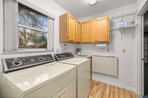 Tiny photo for 16789 SE 69th Lane, Ocklawaha, FL 32179 (MLS # OM724864)