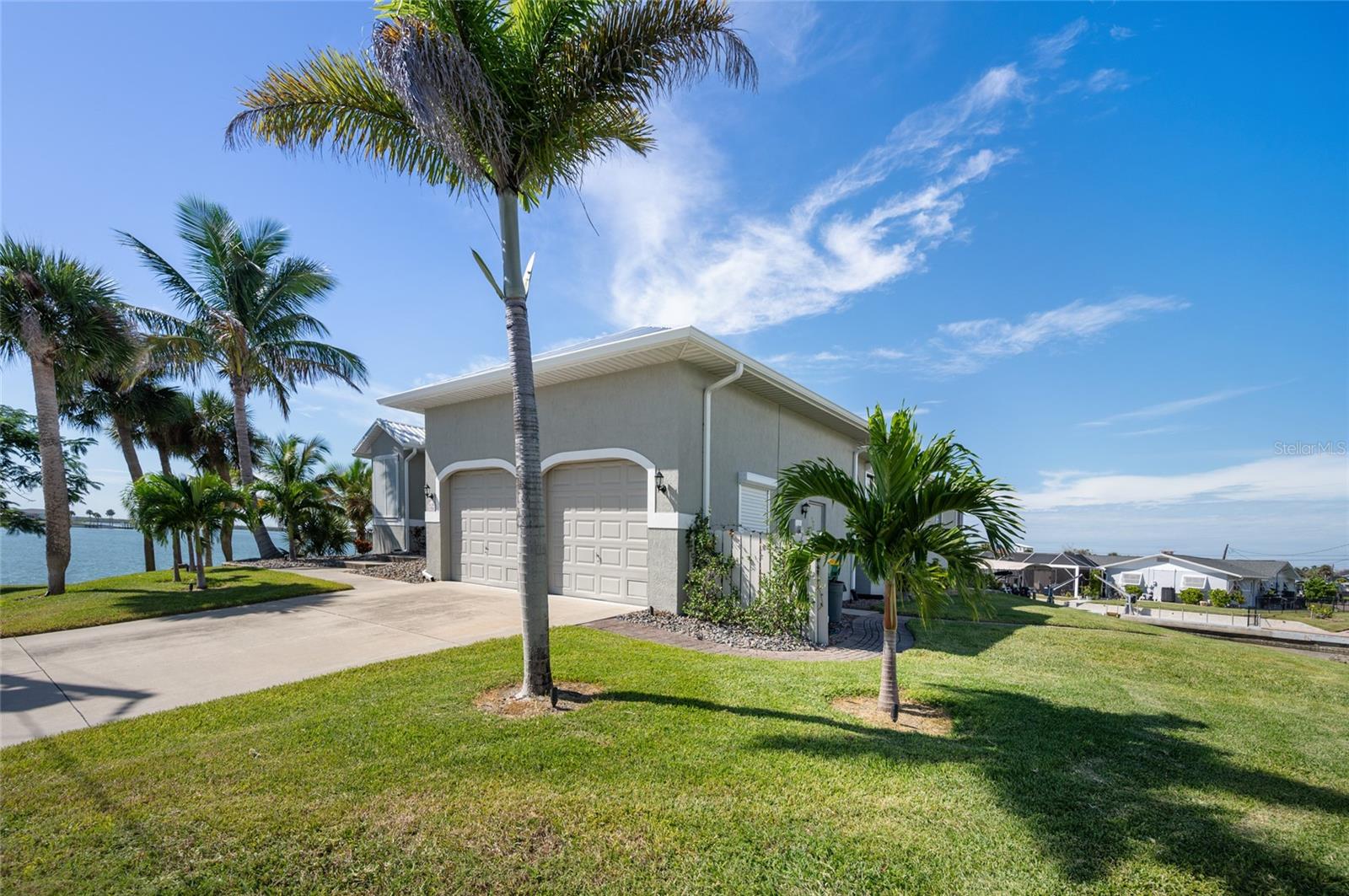 GROVE CITY SHORES - Residential