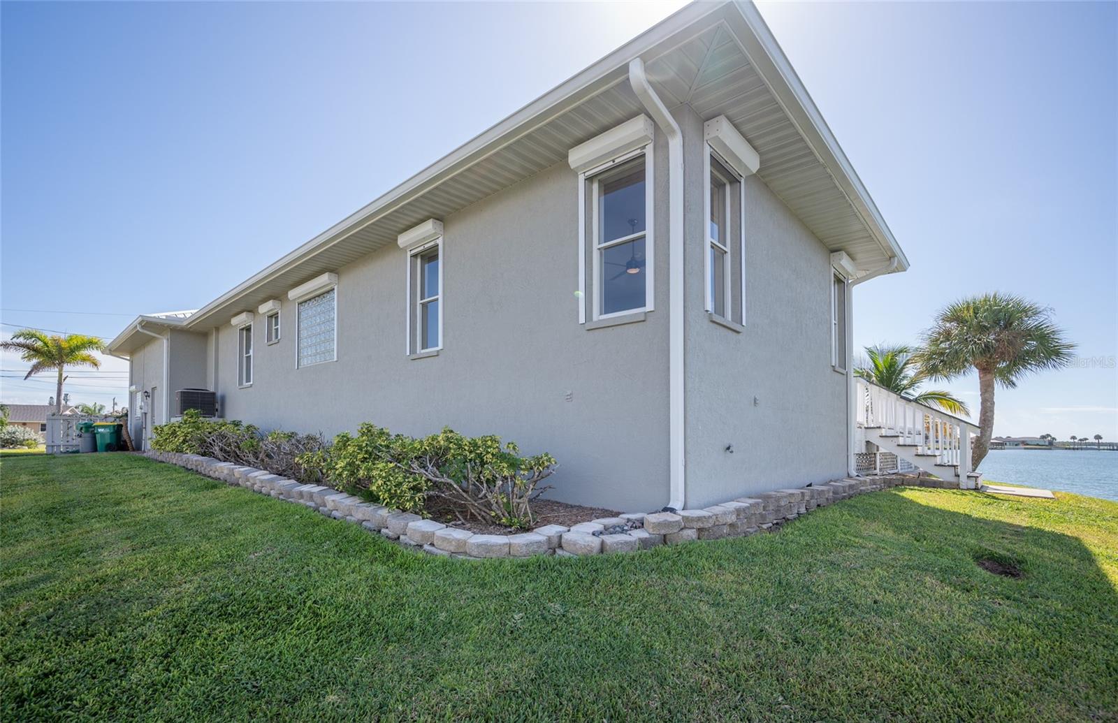 GROVE CITY SHORES - Residential