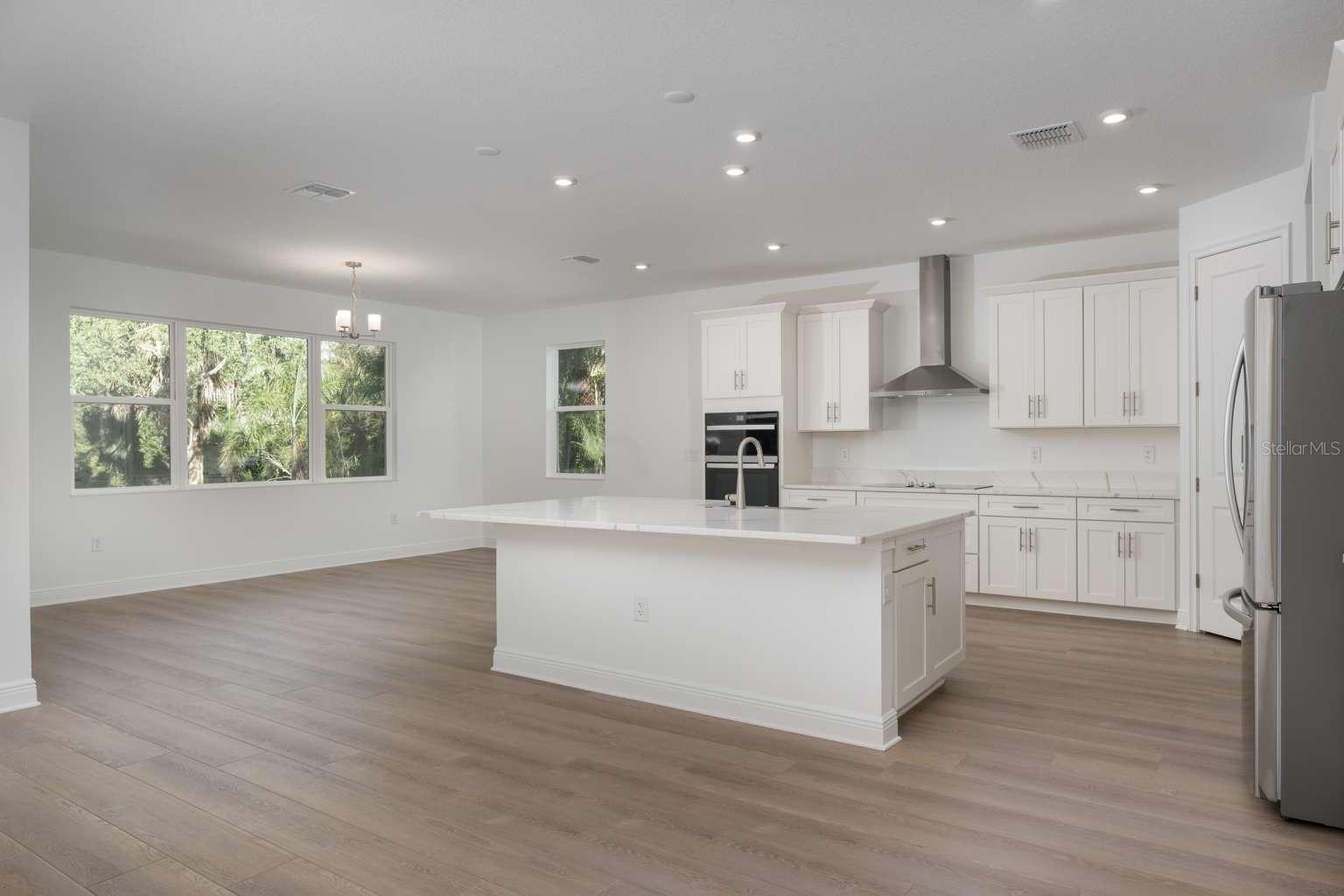 SNELL ISLE BRIGHTWATERS SEC 2 - Residential