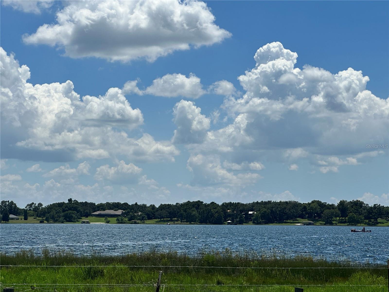 SHORELINE RANCH - Land