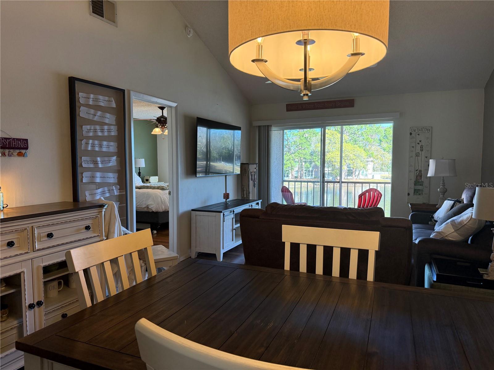 SUNNYBROOK CONDO 09 - Residential