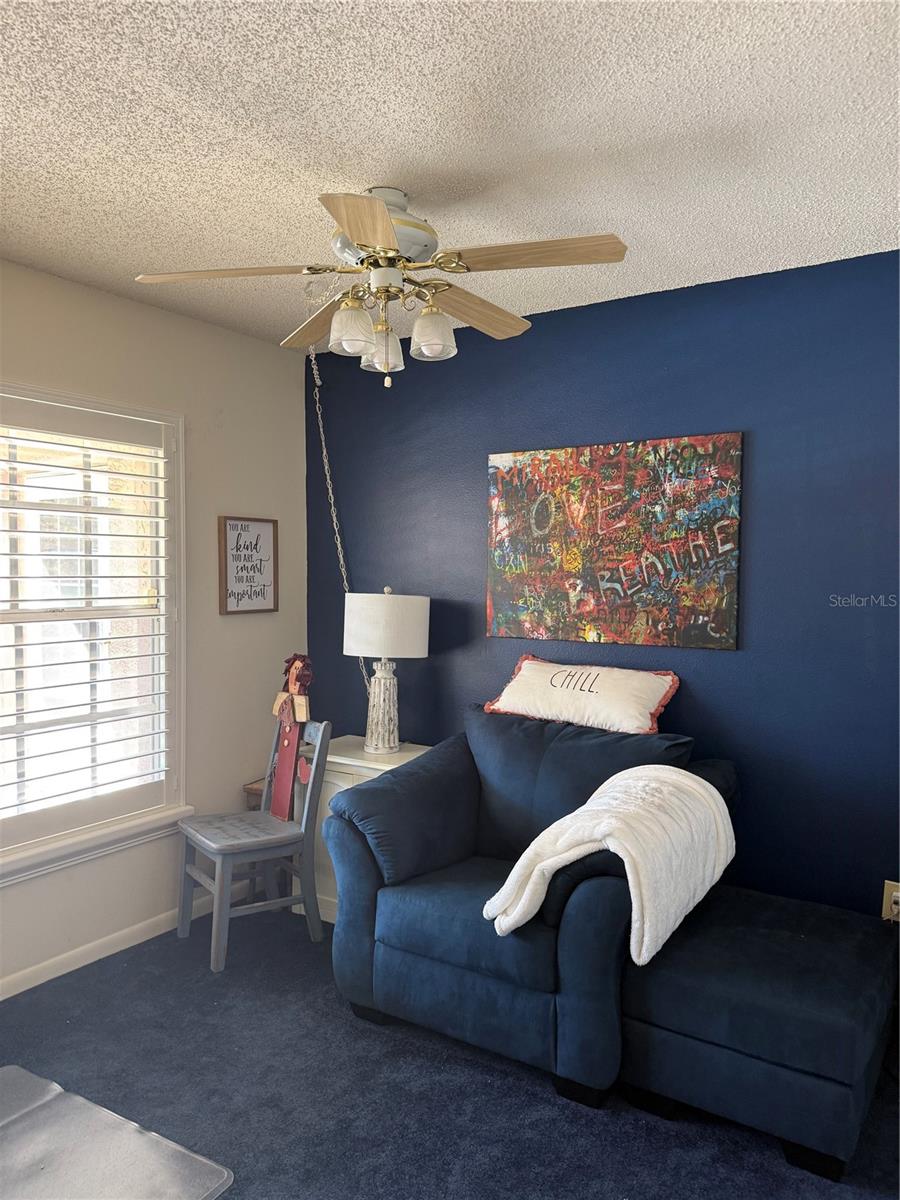 SUNNYBROOK CONDO 09 - Residential