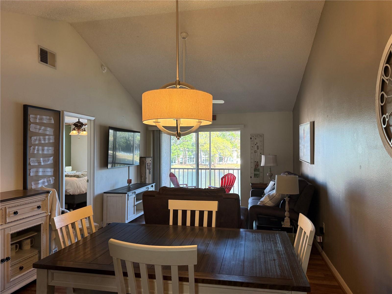 SUNNYBROOK CONDO 09 - Residential