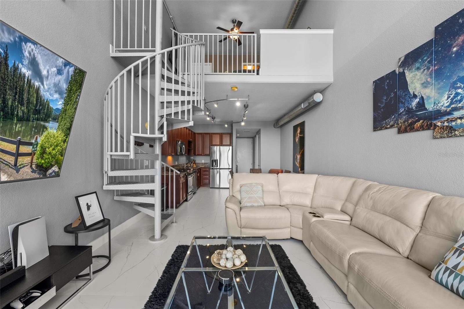 VUE AT LAKE EOLA - Residential Lease