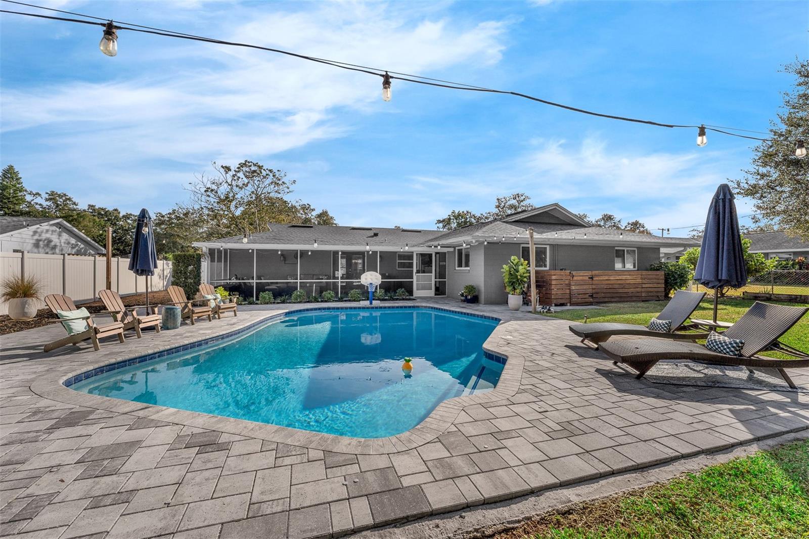 MERCERDEES GROVE - Residential