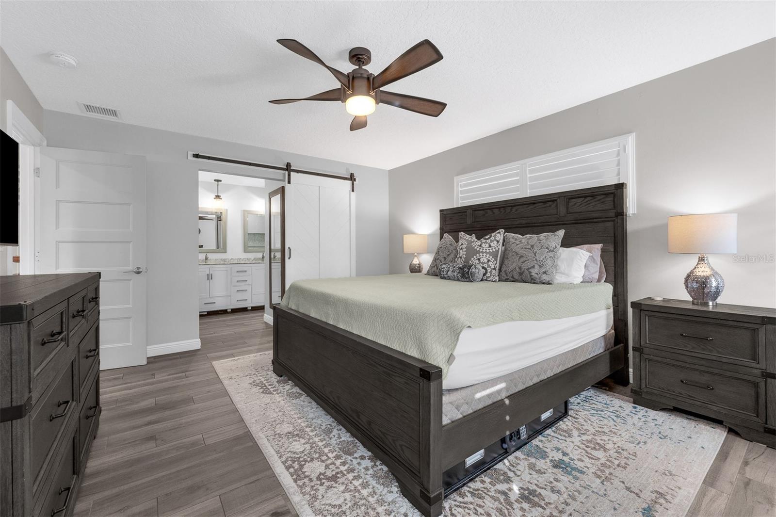 MERCERDEES GROVE - Residential