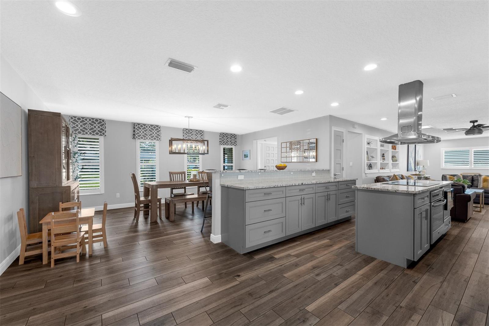 MERCERDEES GROVE - Residential