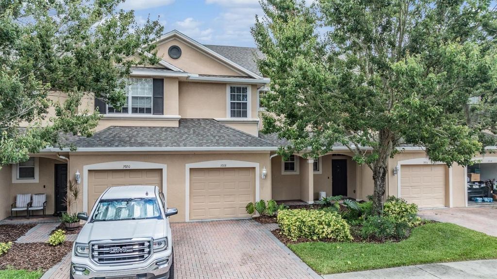 Photo of 3918 Silverlake Way, Wesley Chapel, FL 33544 (MLS # TB8398633)