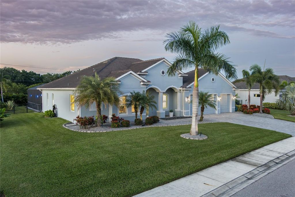 Photo of 15808 42nd Glen E, Parrish, FL 34219 (MLS # A4657737)