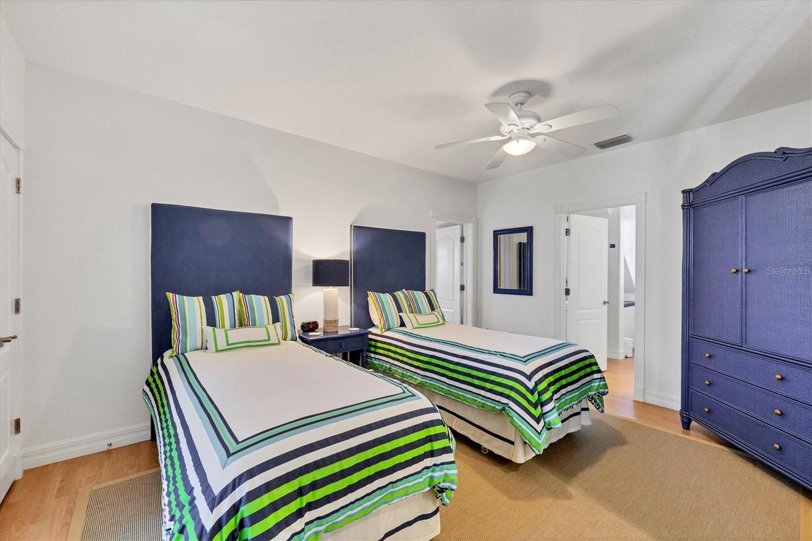 HIDDEN COVE ESTATES A - Residential