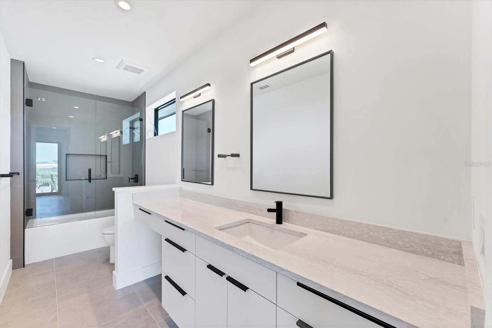 CASEY KEY - Residential