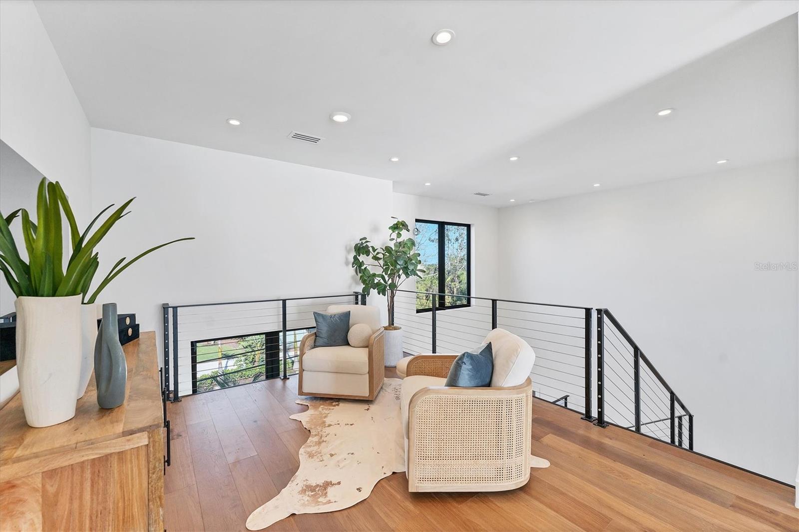 CASEY KEY - Residential