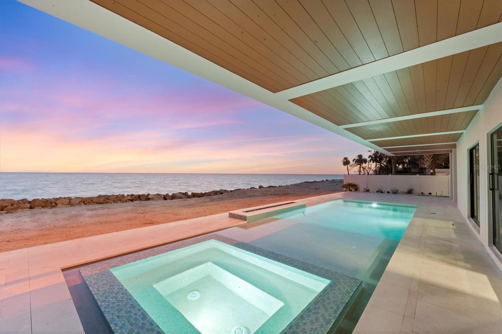 CASEY KEY - Residential