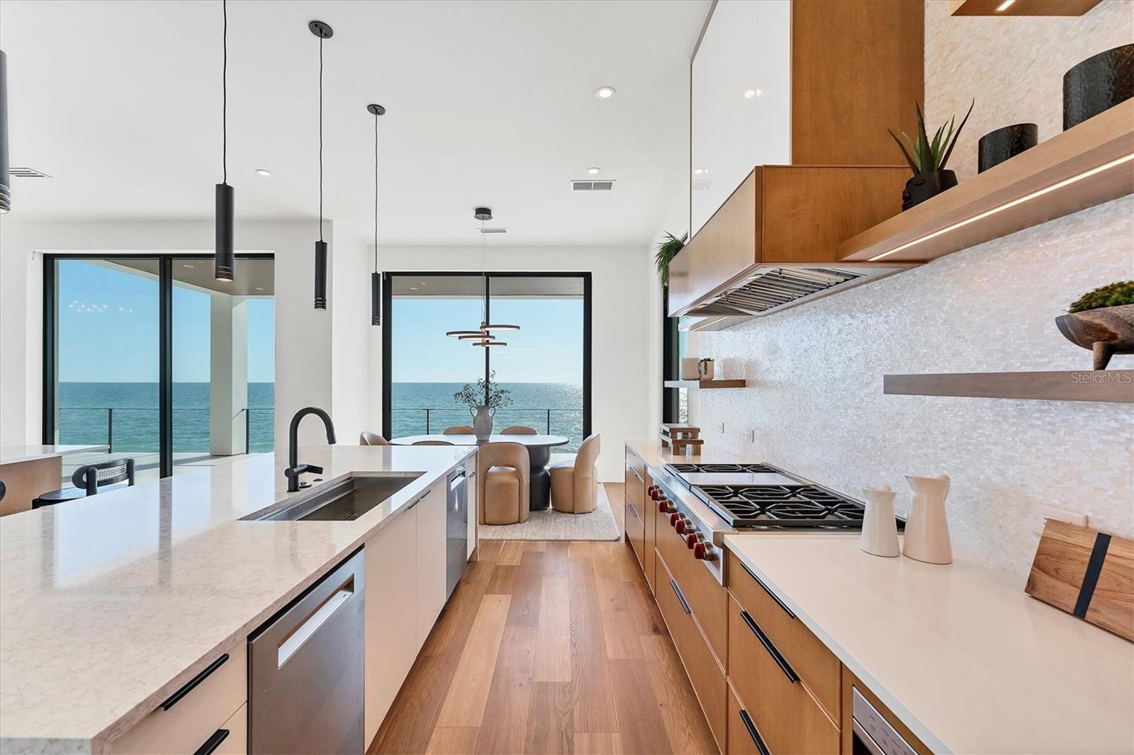 CASEY KEY - Residential