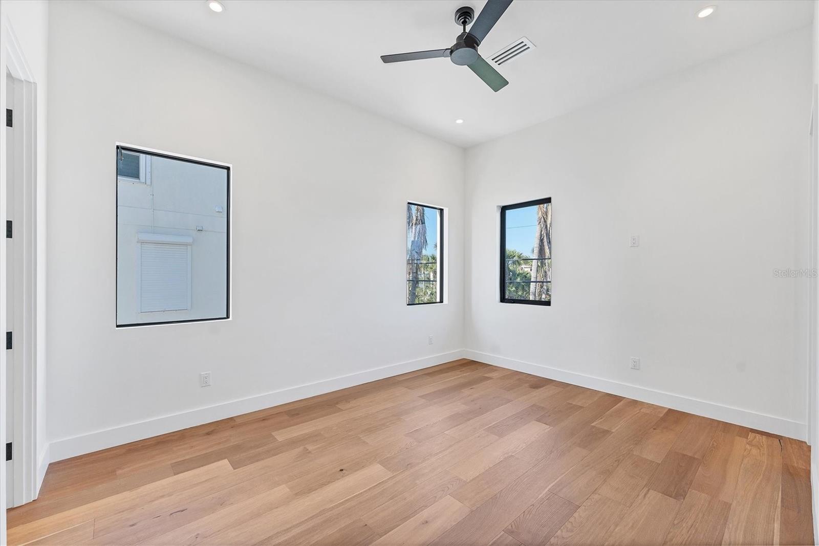 CASEY KEY - Residential