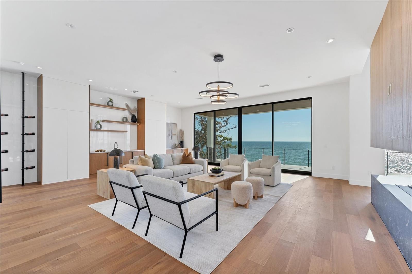 CASEY KEY - Residential