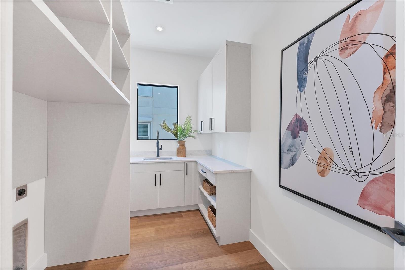 CASEY KEY - Residential