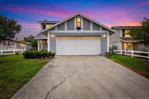 Photo of 3312 N Lake Drive, Plant City, FL 33563 (MLS # TB8516260)
