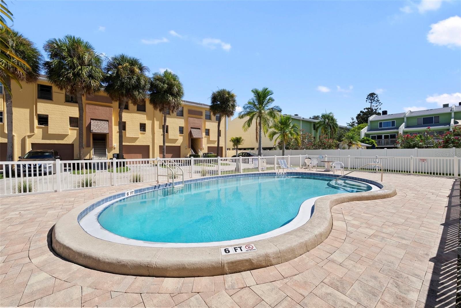314 WINDRUSH BOULEVARD 12