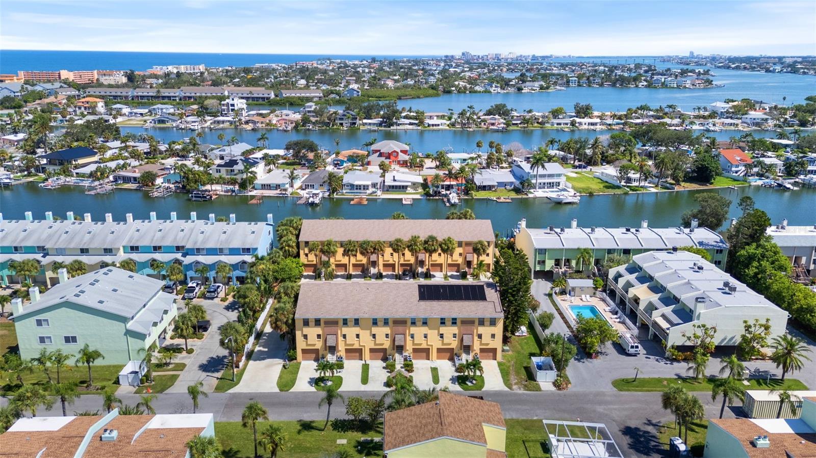 314 WINDRUSH BOULEVARD 12
