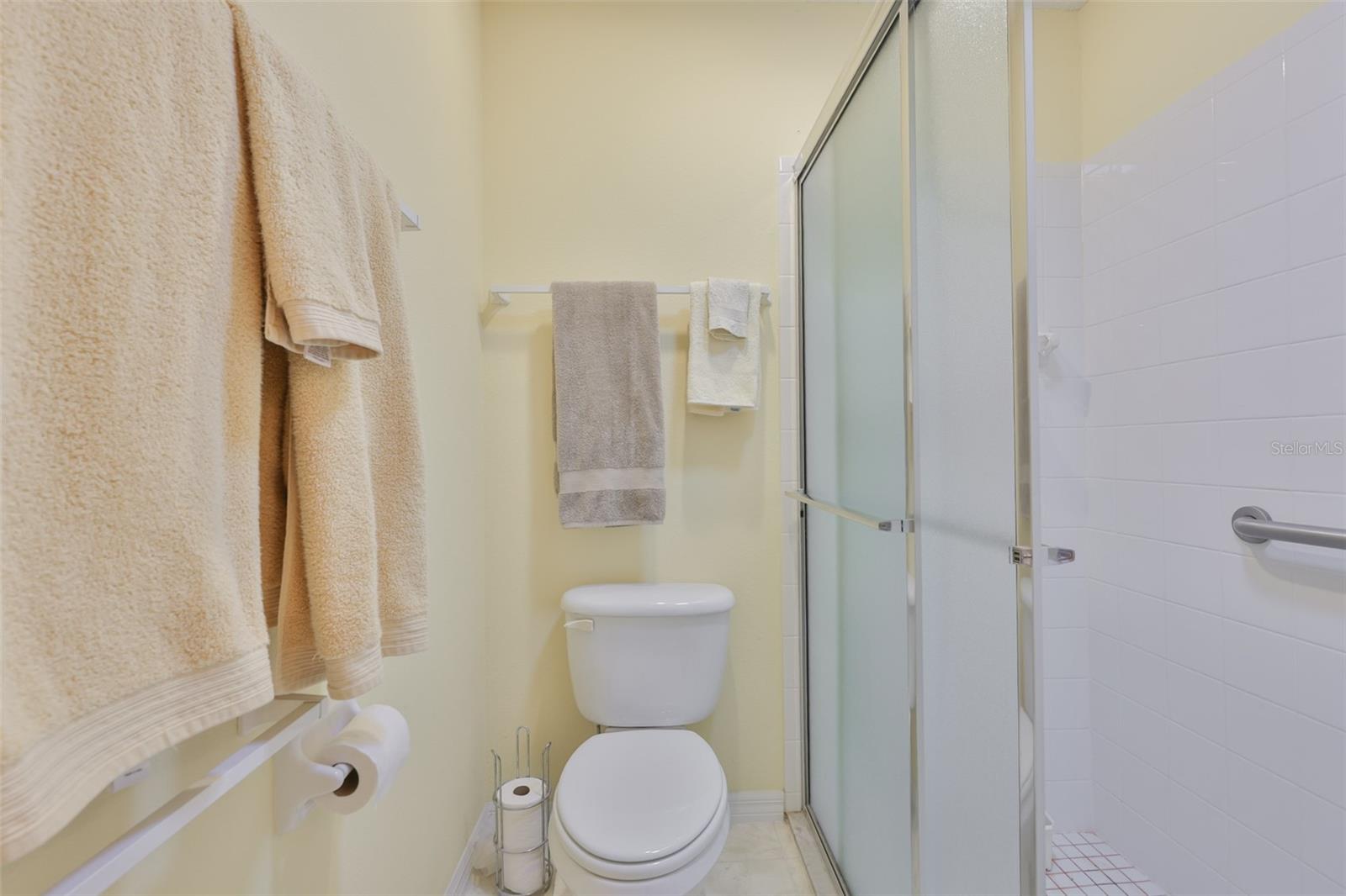 BROOKFIELD CONDO - Residential