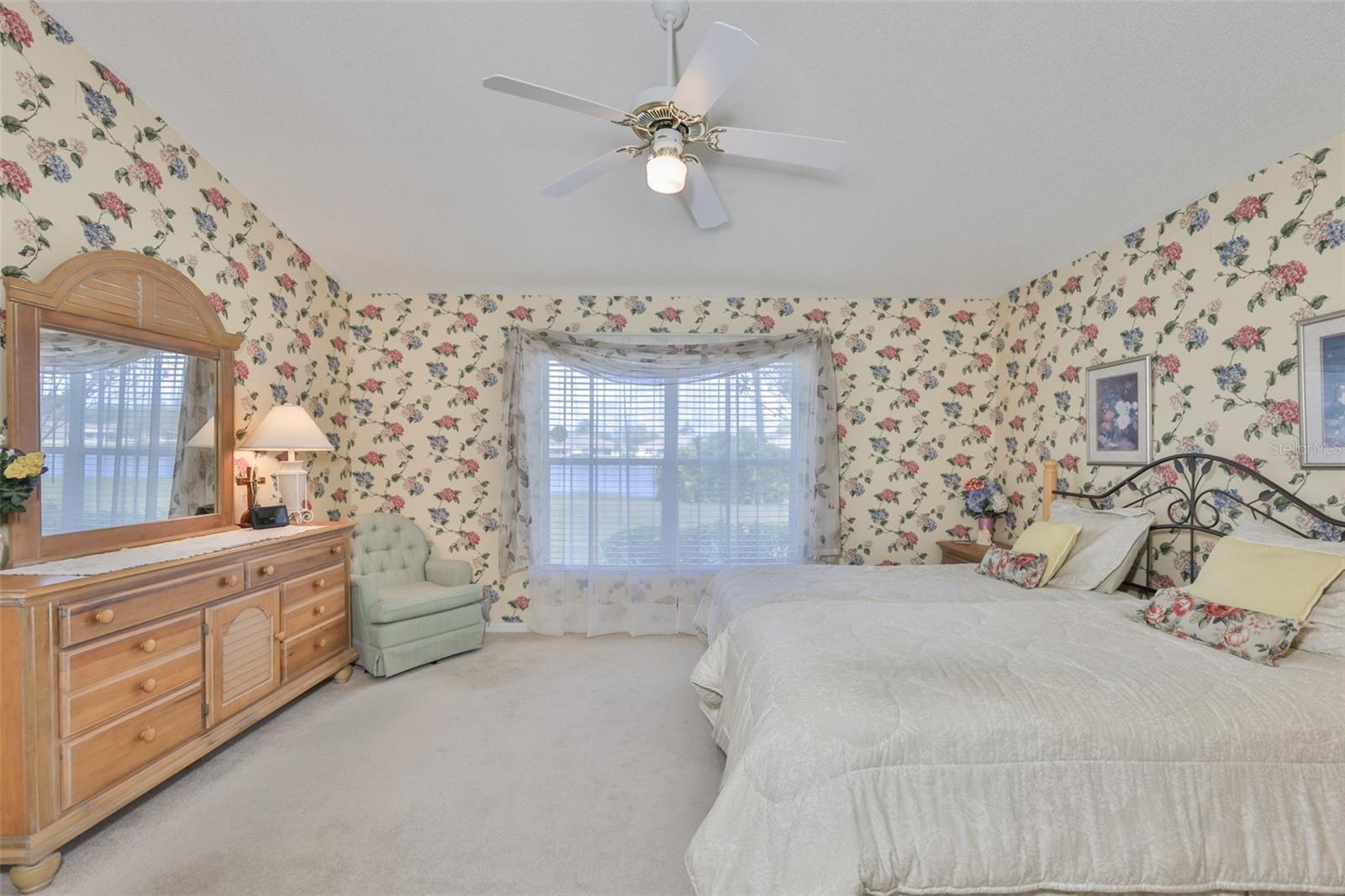 BROOKFIELD CONDO - Residential