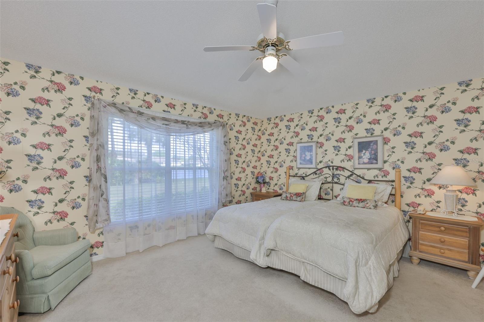 BROOKFIELD CONDO - Residential