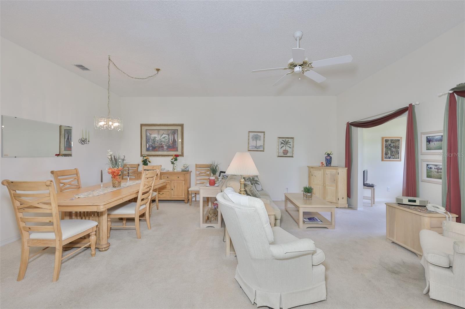 BROOKFIELD CONDO - Residential