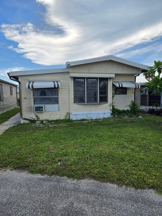 HOLIDAY TRAVEL PARK ENGLEWOOD - Residential
