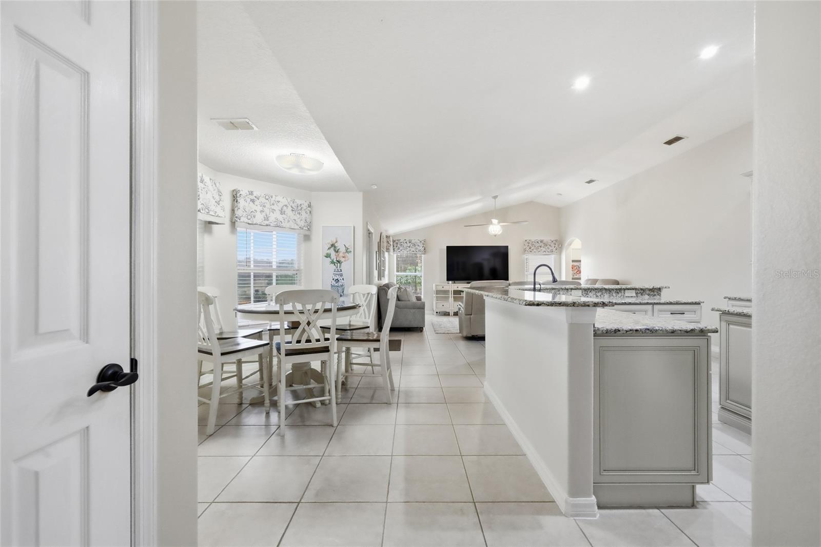 GREATER PINES PH 08 LT 802 - Residential