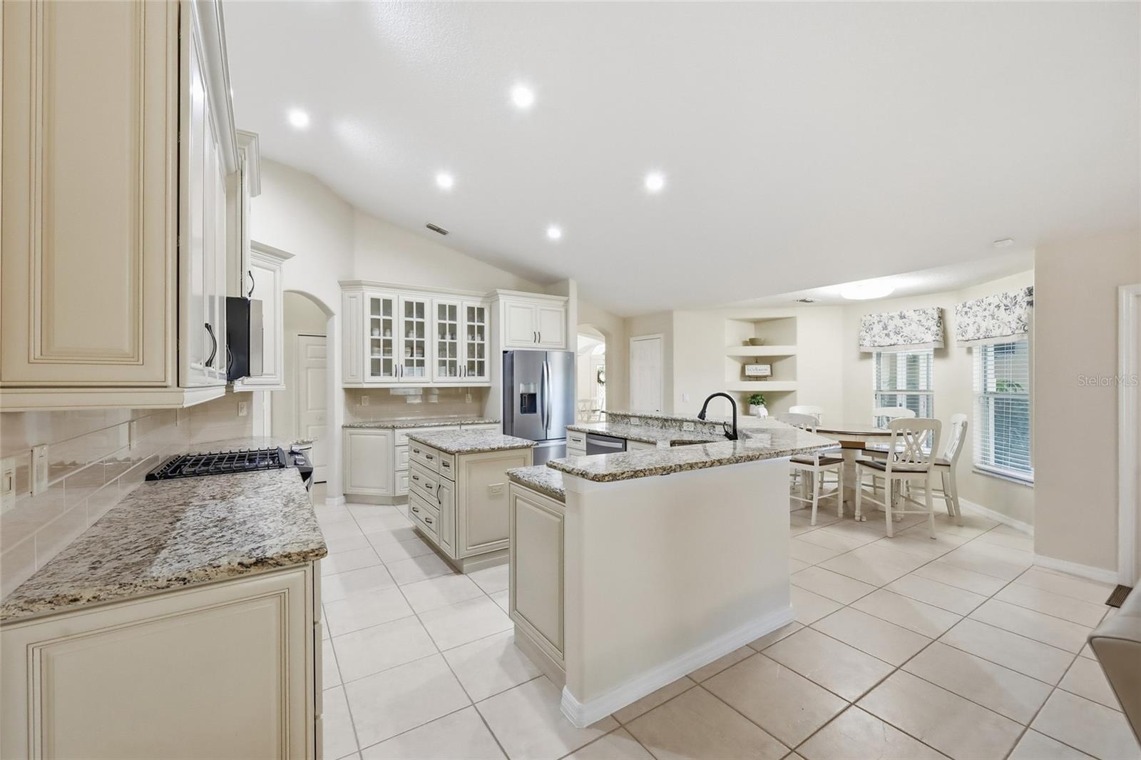 GREATER PINES PH 08 LT 802 - Residential