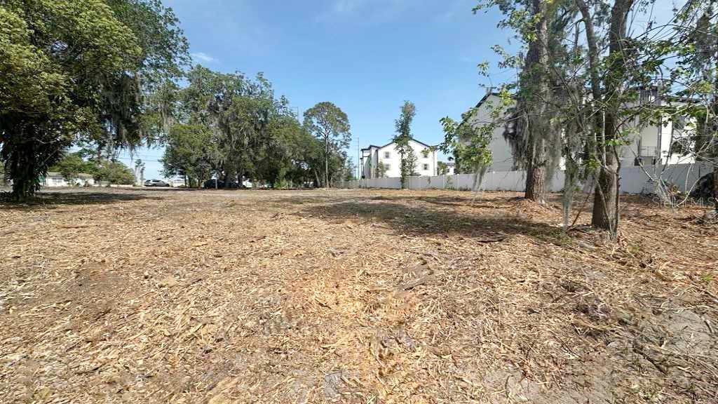233 RONALD REAGAN PARKWAY