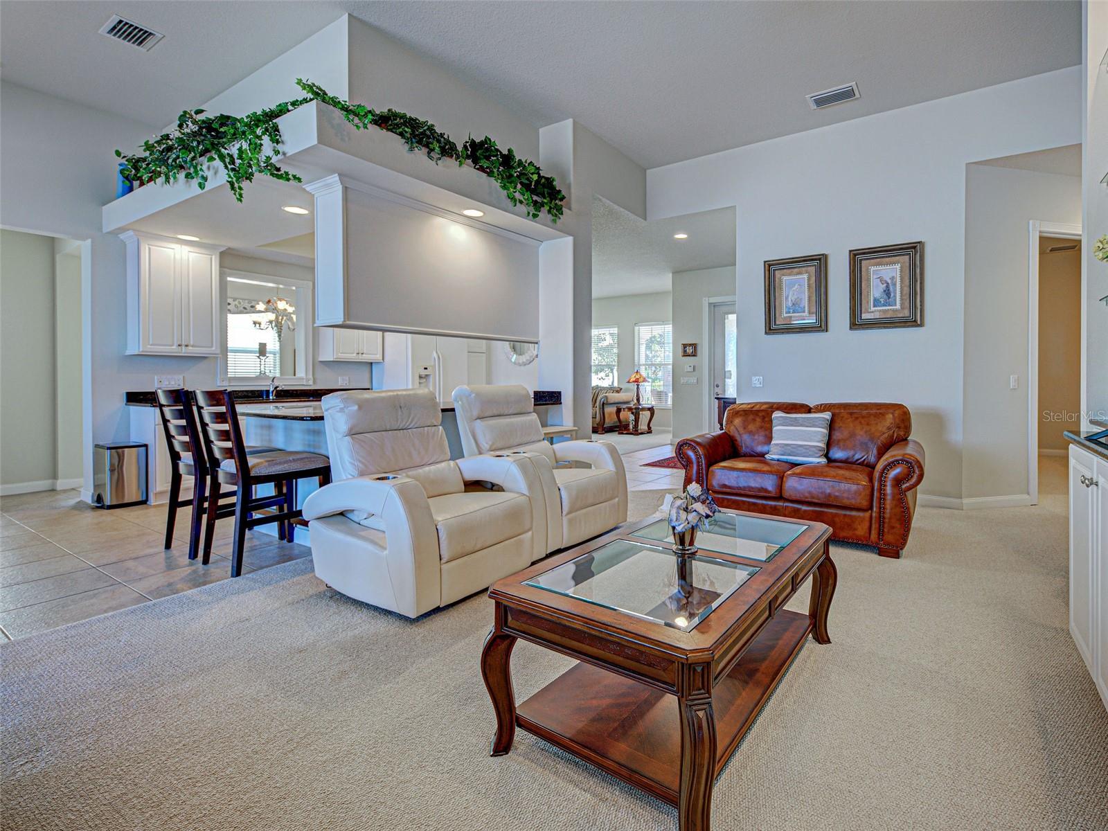 ISLANDWALK/WEST VILLAGE PH 1C - Residential