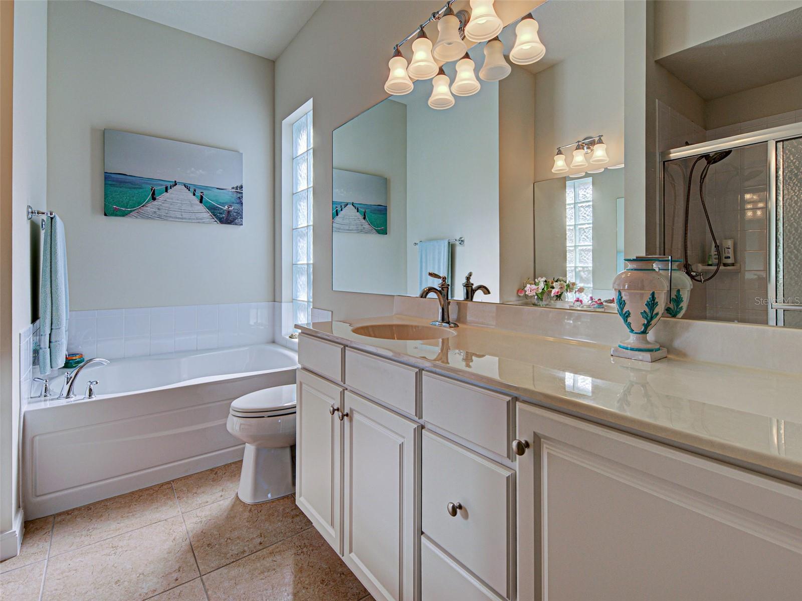 ISLANDWALK/WEST VILLAGE PH 1C - Residential