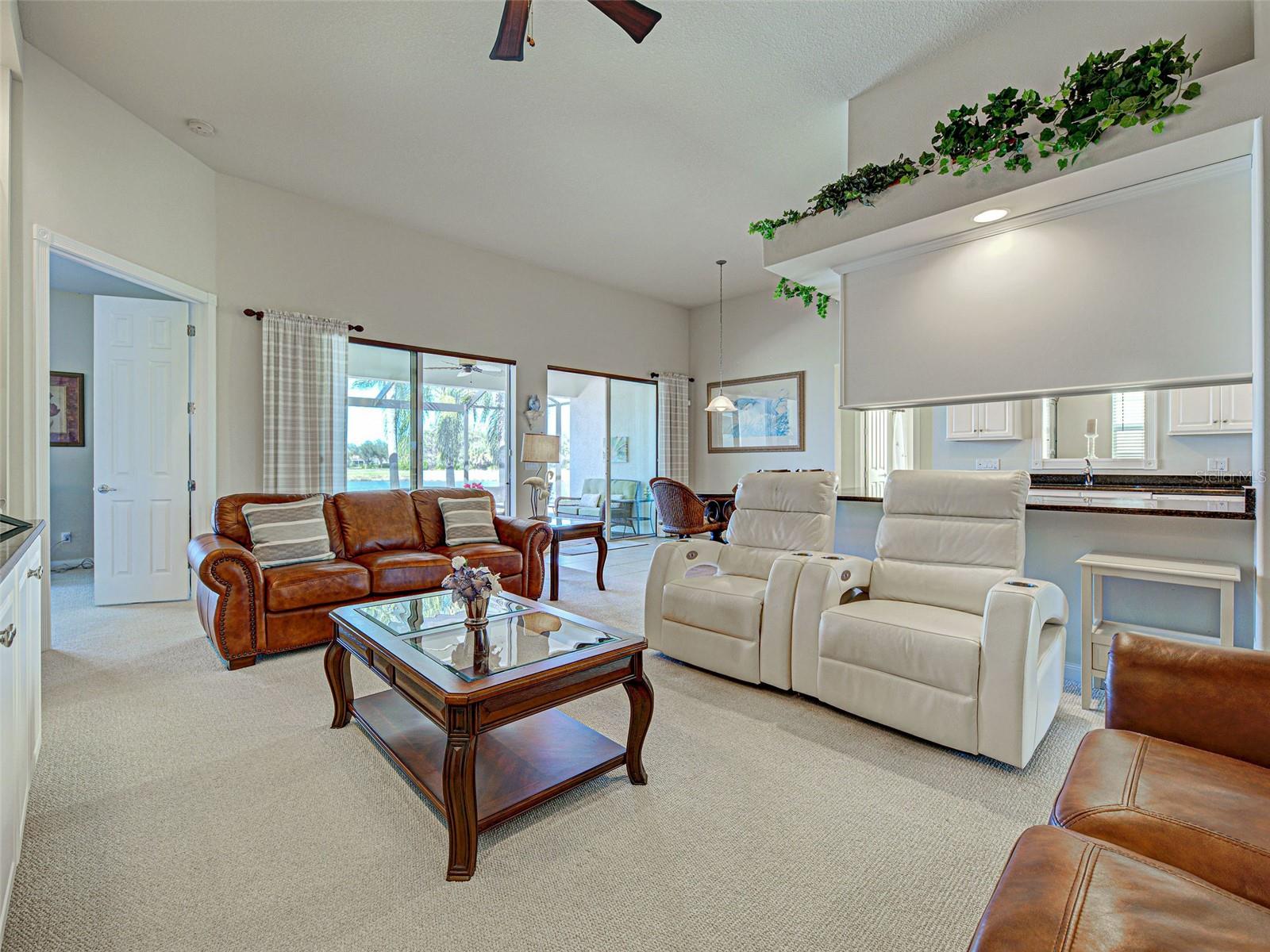 ISLANDWALK/WEST VILLAGE PH 1C - Residential