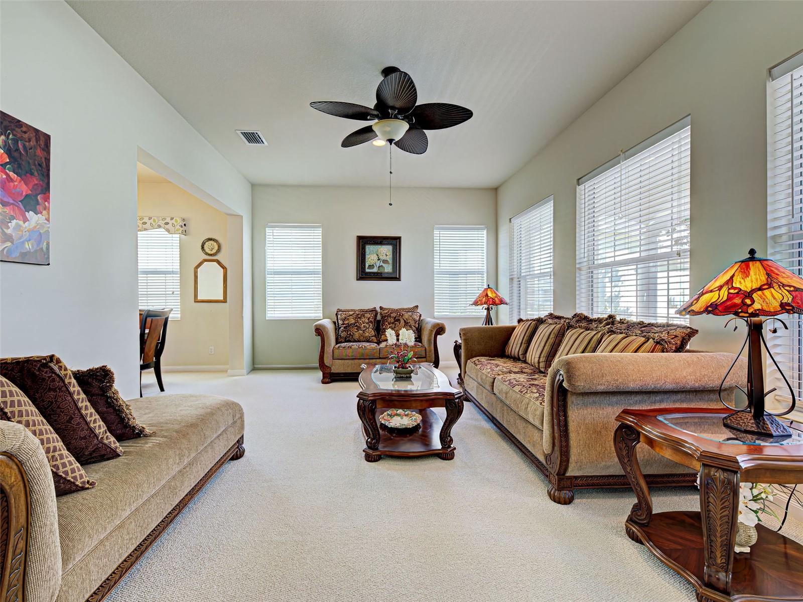 ISLANDWALK/WEST VILLAGE PH 1C - Residential