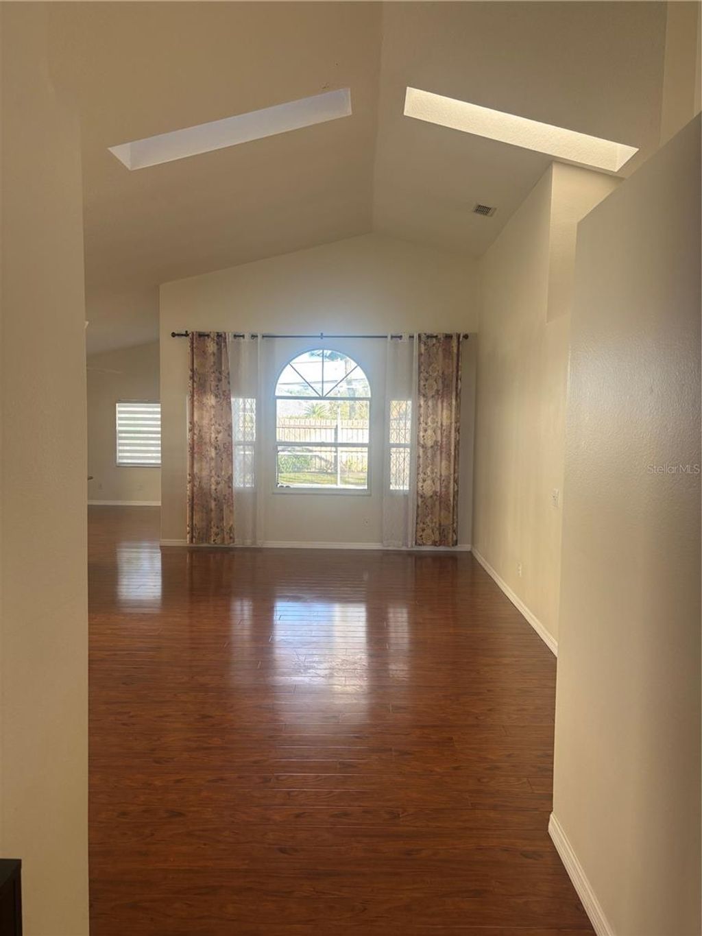 Photo of 12816 Maribou Circle, Orlando, FL 32828 (MLS # O6376240)