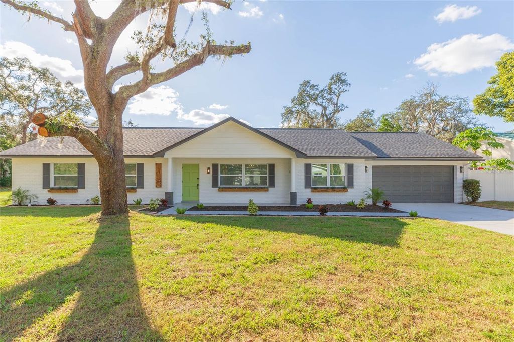 Photo of 713 Grand Circle, Temple Terrace, FL 33617 (MLS # TB8438992)