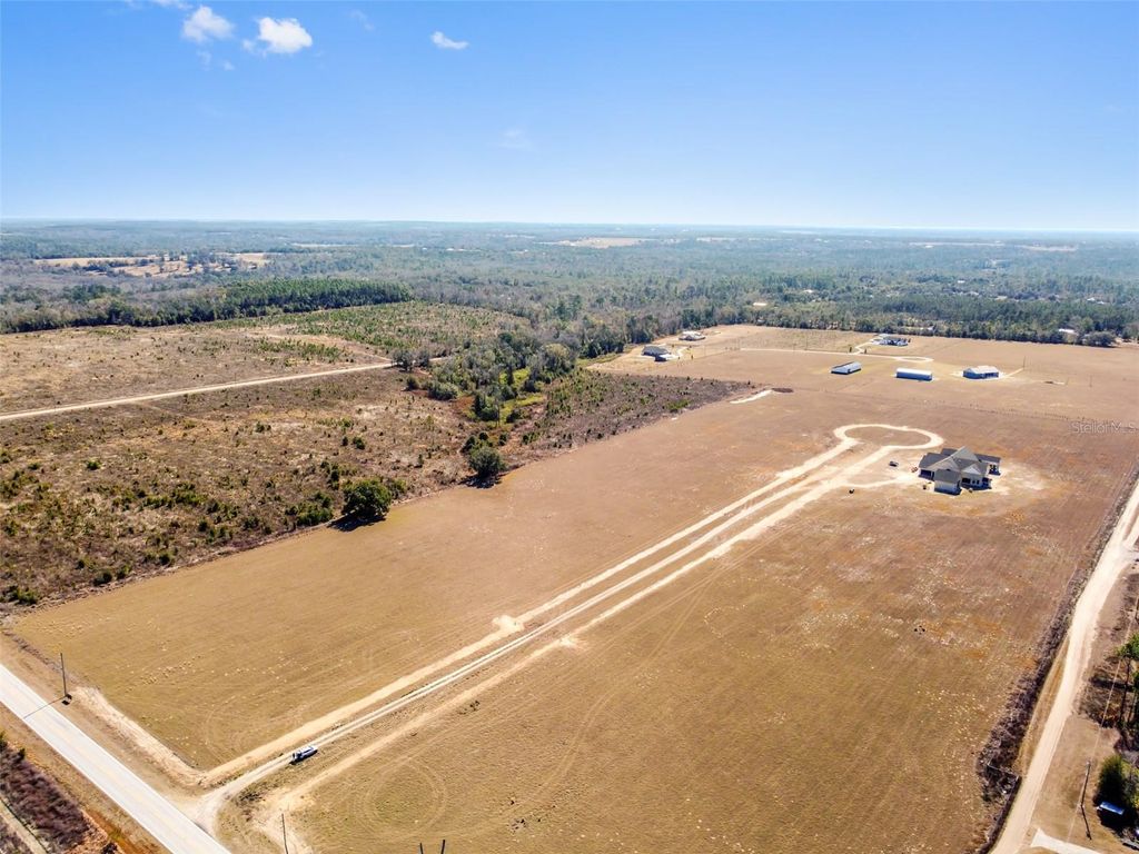 Photo of Royal Sky (lot 1) Court, Brooksville, FL 34602 (MLS # TB8469918)