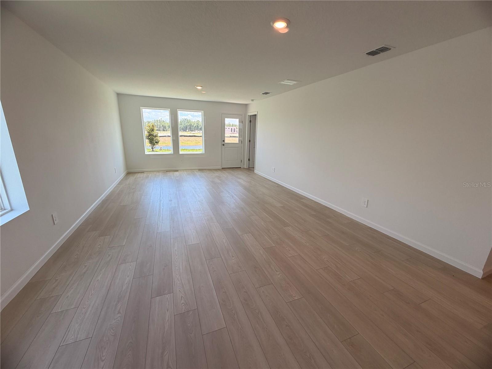 WESTVIEW POD B NBRHD 4 - Residential Lease