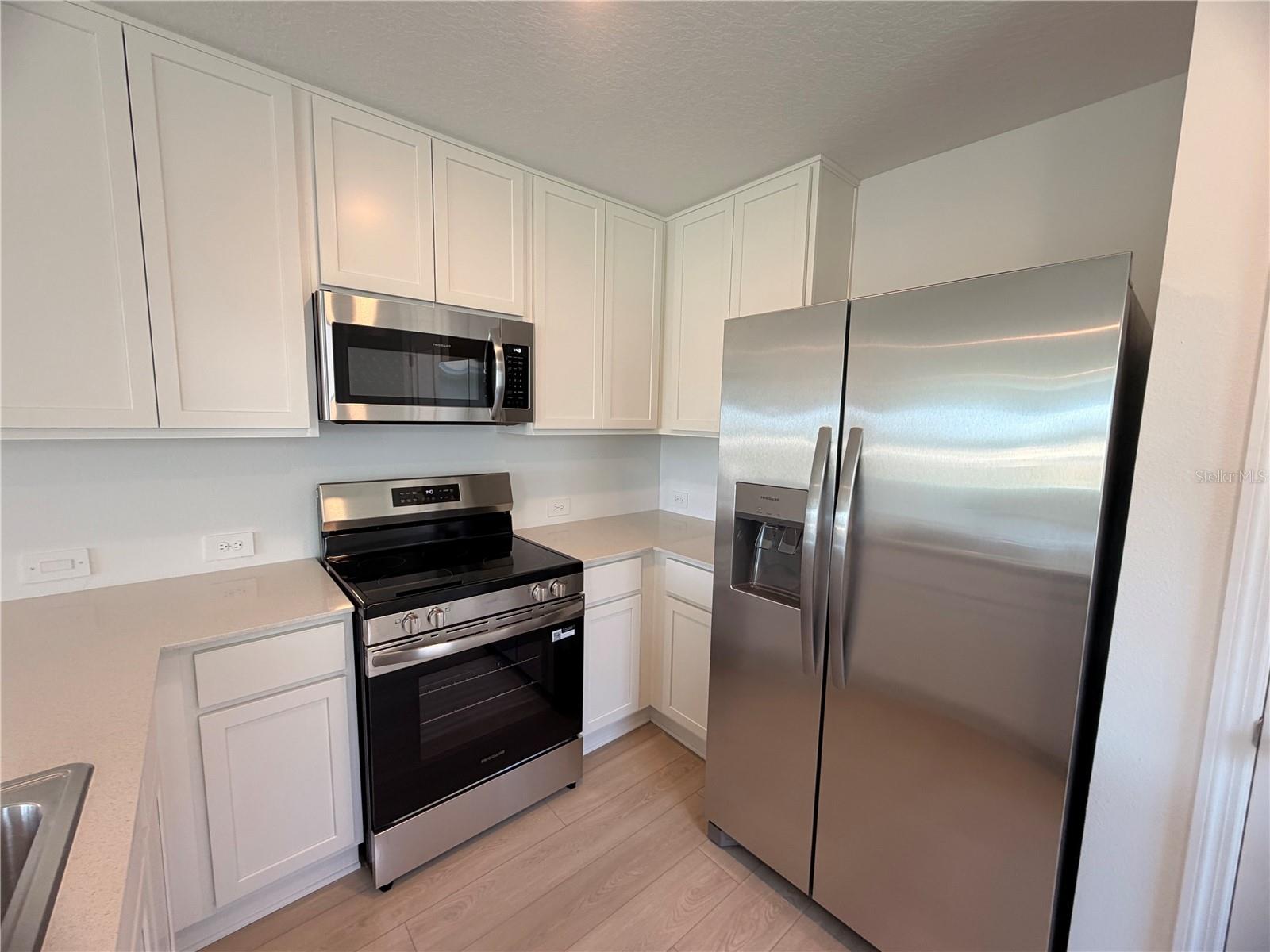 WESTVIEW POD B NBRHD 4 - Residential Lease