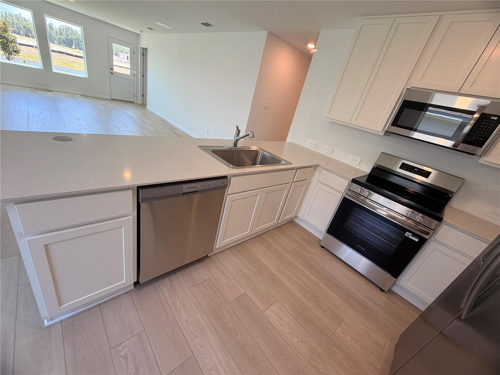 WESTVIEW POD B NBRHD 4 - Residential Lease