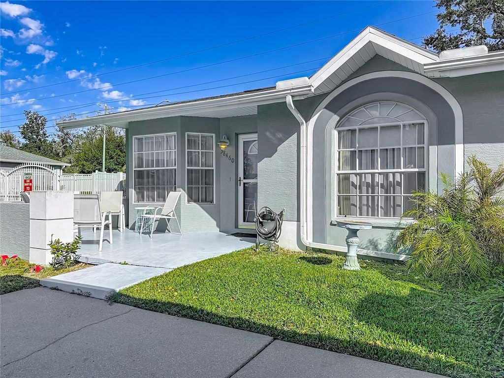 Photo of 38460 Cottonwood Place #38460, Zephyrhills, FL 33542 (MLS # L4958957)